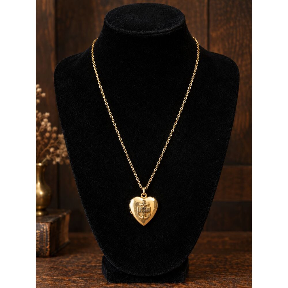 Vintage USN Navy Sweetheart Heart Locket Necklace Anchor Military Jewelry
